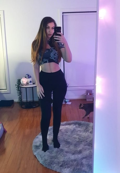 Nahá fotka uniklých OnlyFans od Aliythia