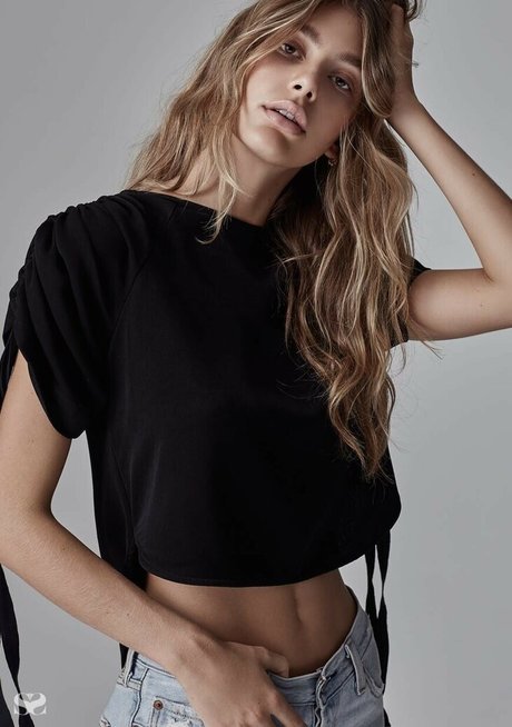 Camila Morrone