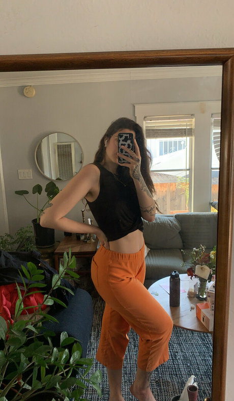 Allieoops OnlyFans 유출 누드 사진