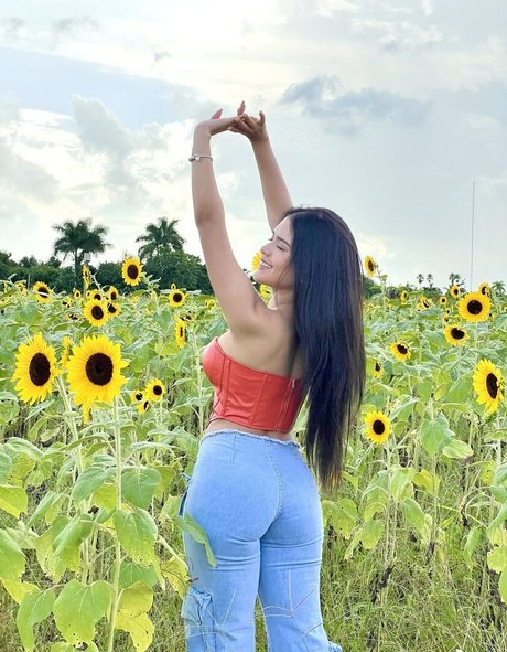 Karina Guerrero