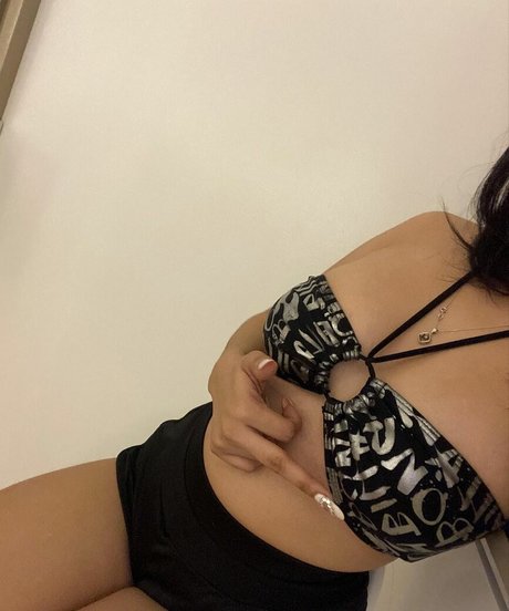 Photo nue de fuite OnlyFans de Bunnygirlneki
