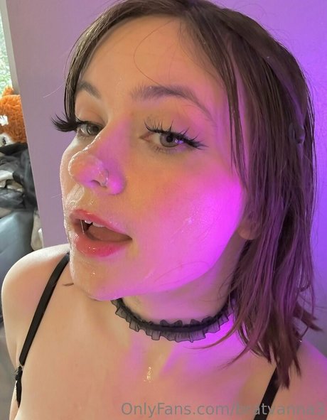 Bratvanna3 OnlyFans泄露裸照