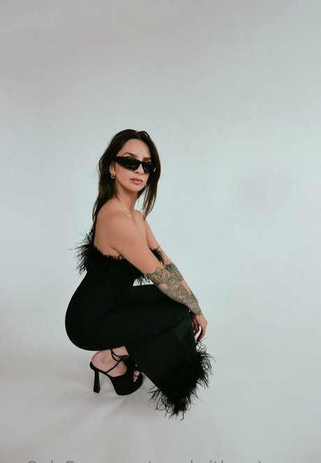 Foto nua vazada do OnlyFans de Goodwithmytongue