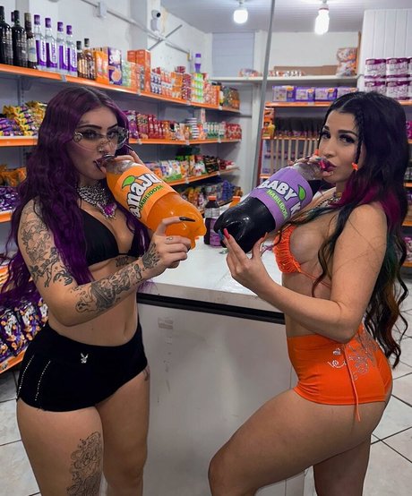 Nahá fotka uniklých OnlyFans od Ana Julia Mendes