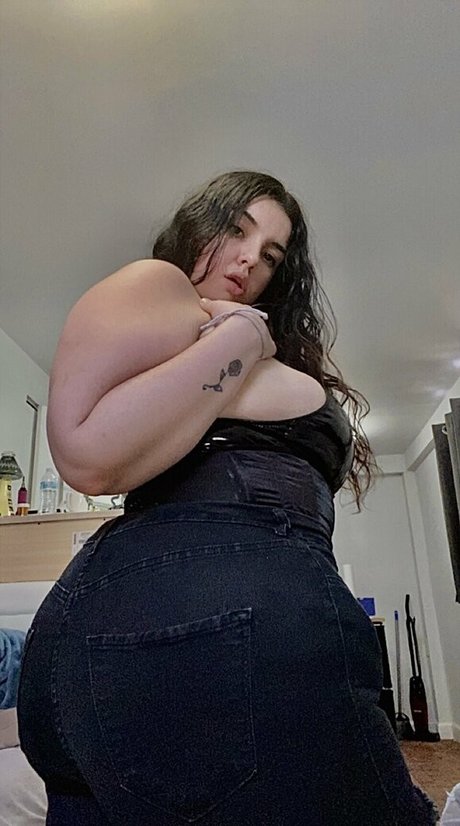 Nahá fotka uniklých OnlyFans od Rosedkush