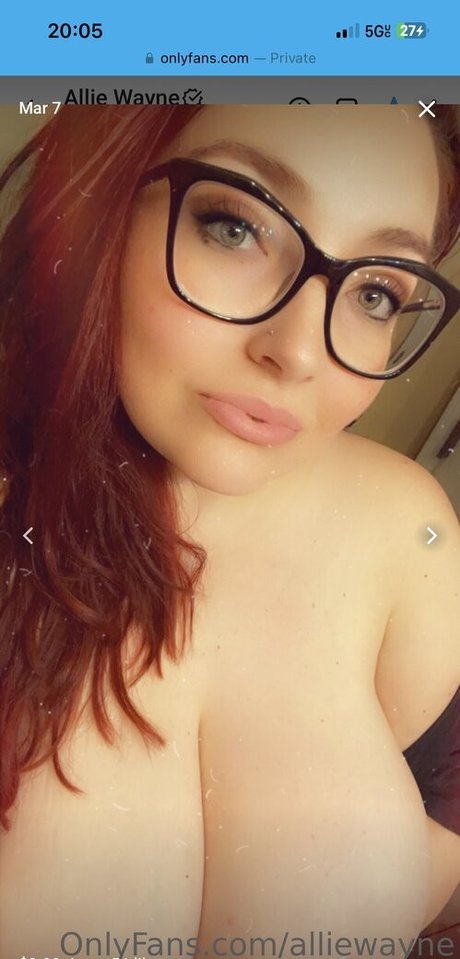 Nahá fotka uniklých OnlyFans od Alliewayne