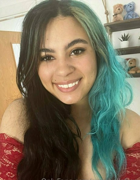 Peachellafree