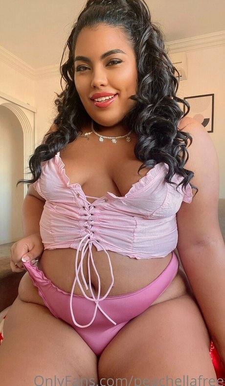 Peachellafree