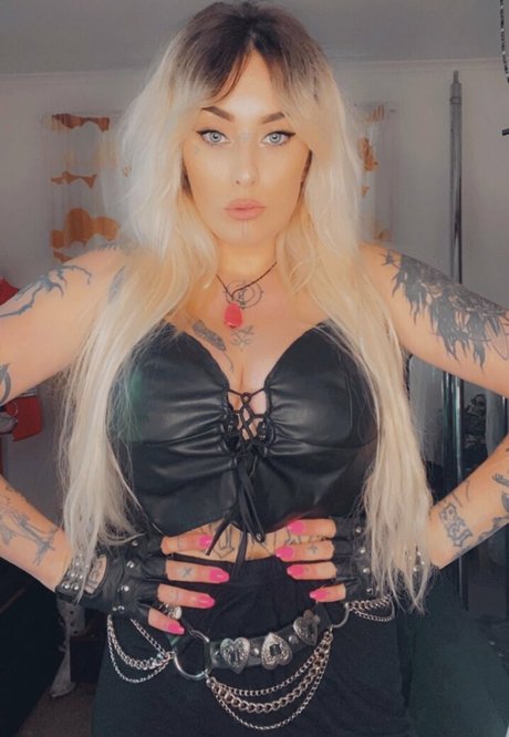 Heavymetalvixen