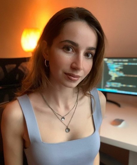 Carmen Santos