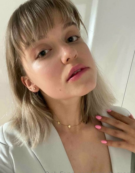 Nahá fotka uniklých OnlyFans od Mariaholovko