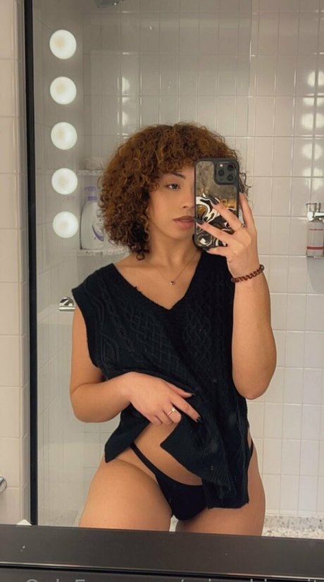 Nacktes geleaktes OnlyFans-Foto von Prissybiscuit