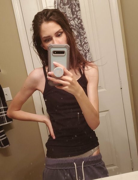 Naken lekkede OnlyFans-bilde av Twistedkiki