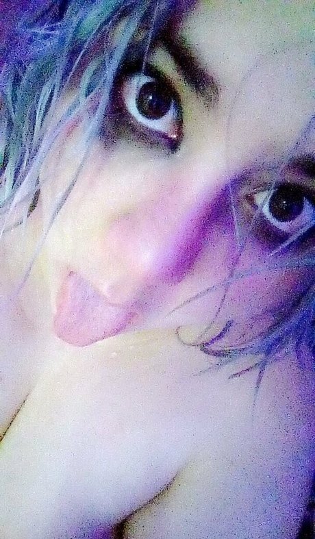 Violetwitchy