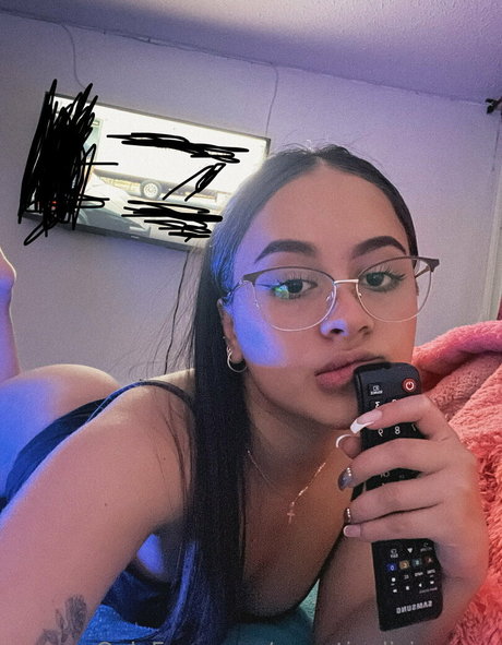 Foto di nudo di fuga di OnlyFans di Sweetiealiciaperez