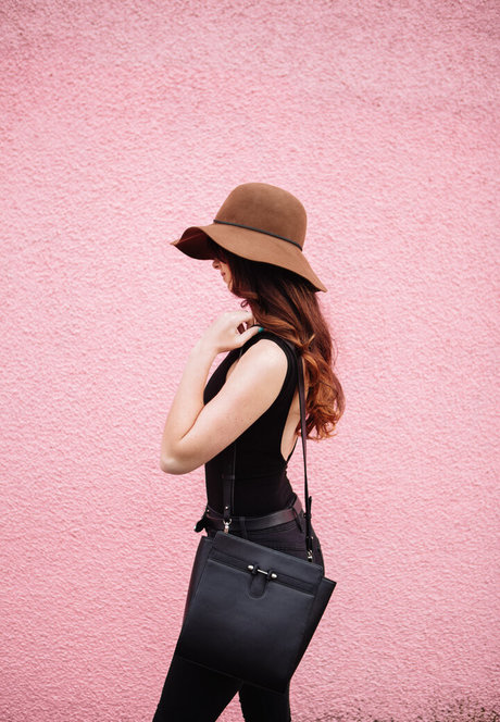 Holls8