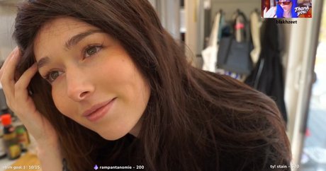 Nahá fotka uniklých OnlyFans od Holls8