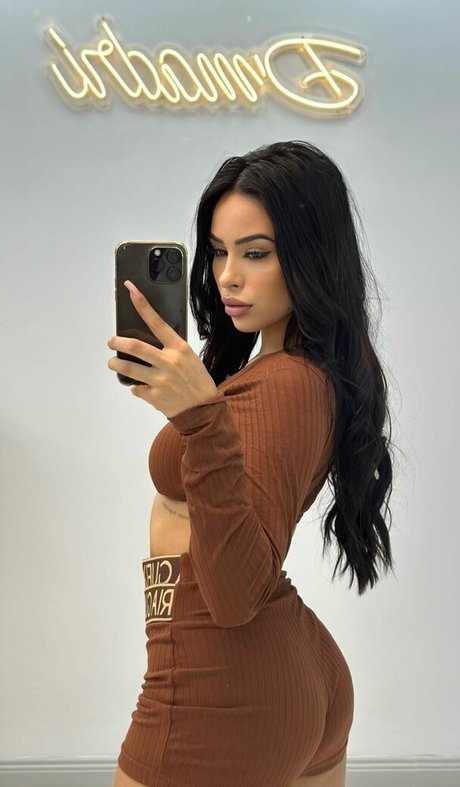 Larissa Nunes