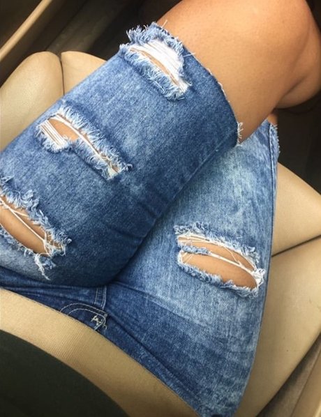 Naken läckt OnlyFans-bild av Ledxxscarletvip