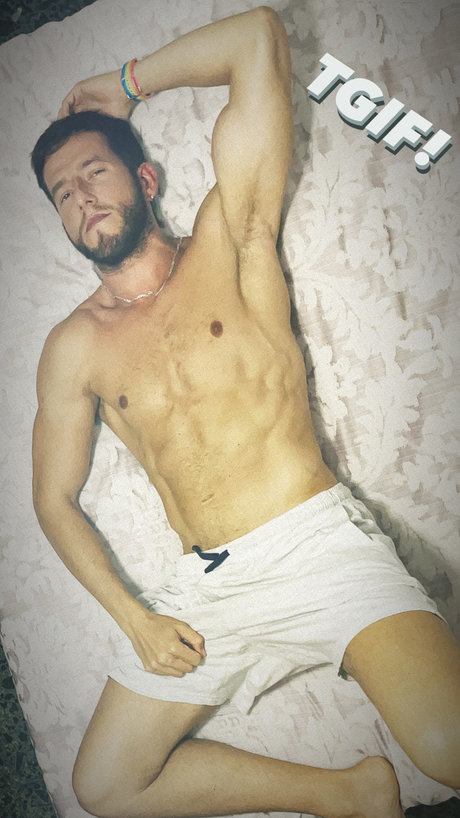 Photo nue de fuite OnlyFans de Liongold