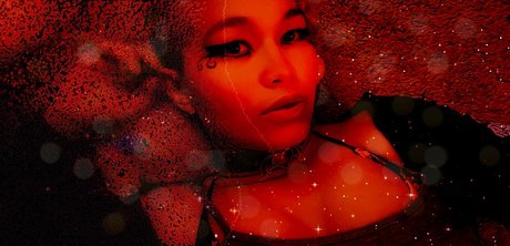 Naken läckt OnlyFans-bild av Raven