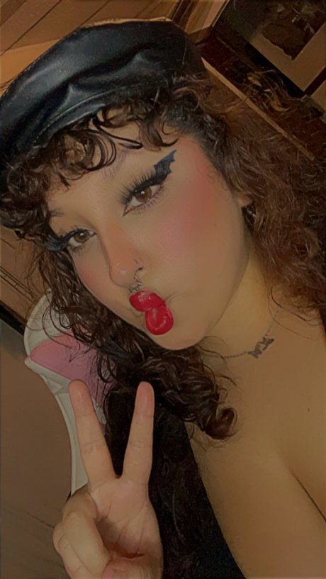 Nahá fotka uniklých OnlyFans od Lilith