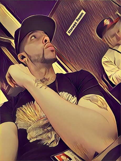 Alaston vuotanut OnlyFans-kuva Juan Carter