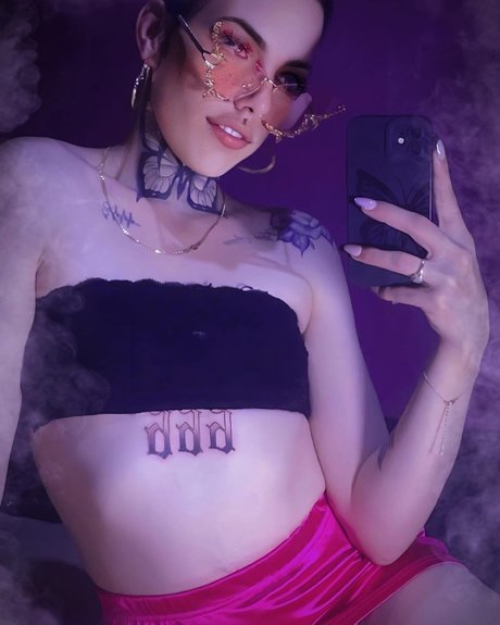 Foto nua vazada do OnlyFans de Lilmacktv
