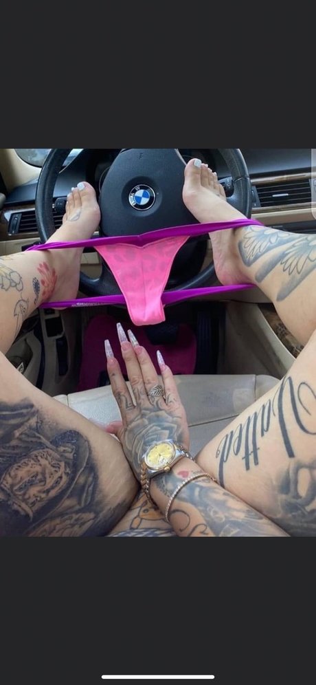 Naakte gelekte OnlyFans-foto van Babygirl 