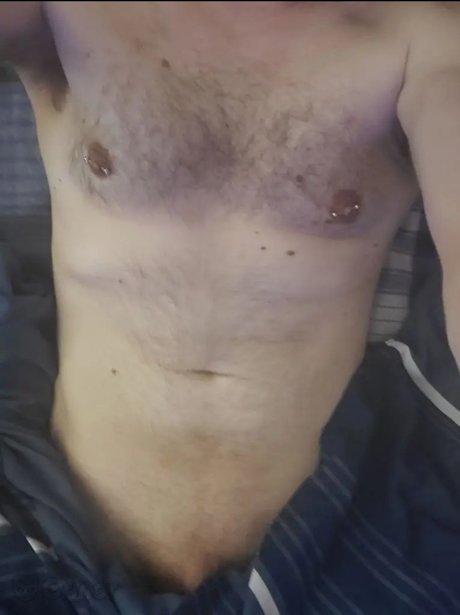 Alasti lekkinud OnlyFans-i pilt Joltz