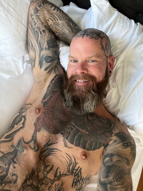Naken läckt OnlyFans-bild av Jonathan