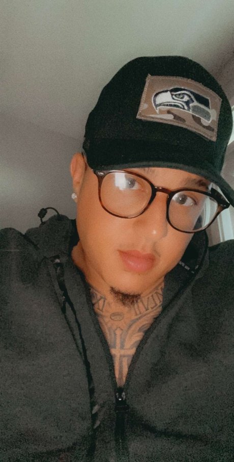 Naken läckt OnlyFans-bild av Lookkris