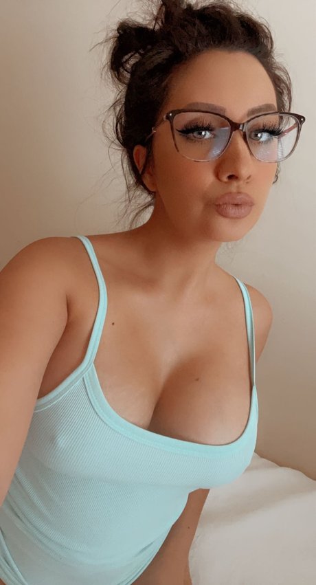 Обнаженная фотография утечки OnlyFans от Maddiiex