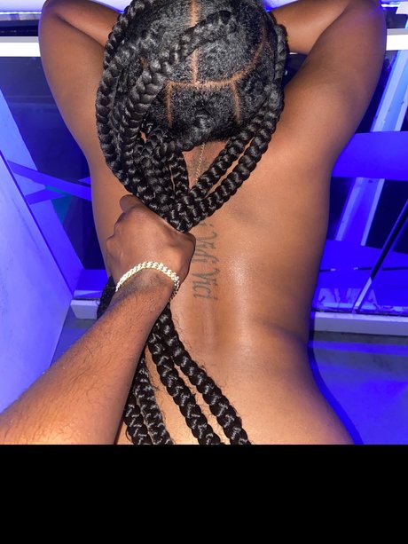 Nagie wyciekłe zdjęcie OnlyFans od Dc Productions