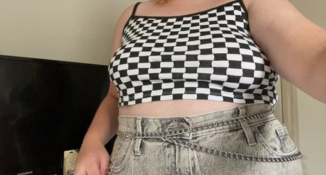 Naakte gelekte OnlyFans-foto van Quinn 