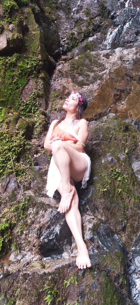 Nacktes geleaktes OnlyFans-Foto von Lupita