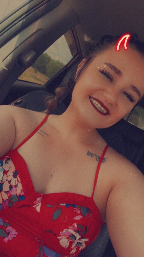 Alaston vuotanut OnlyFans-kuva Lulu