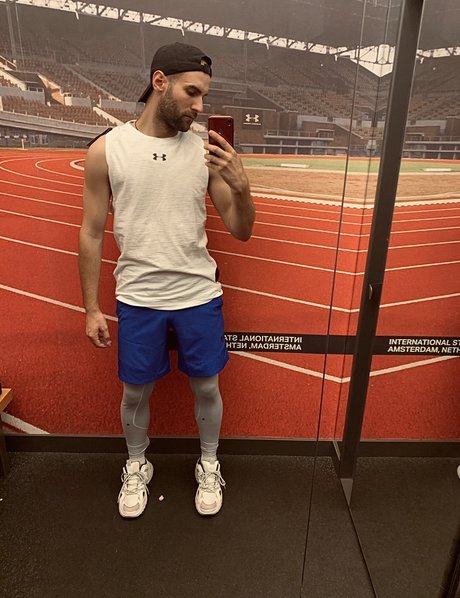Nahá fotka uniklých OnlyFans od Mark