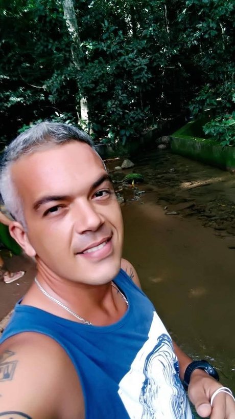 Naken läckt OnlyFans-bild av Marcello Rio De Janeiro