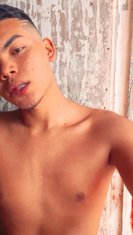 Foto nua vazada do OnlyFans de Deonis Calleja