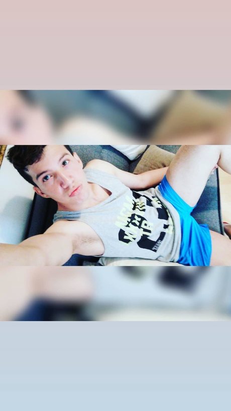 Nahá fotka uniklých OnlyFans od Manu Boom