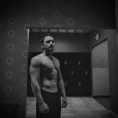 Nahá fotka uniklých OnlyFans od Mango  