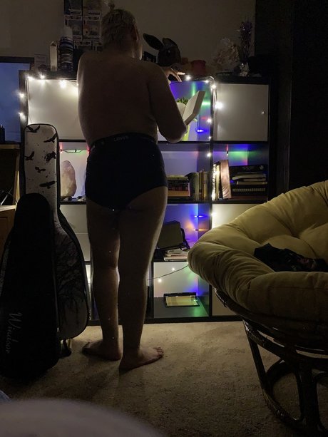 Foto nua vazada do OnlyFans de Mandingo