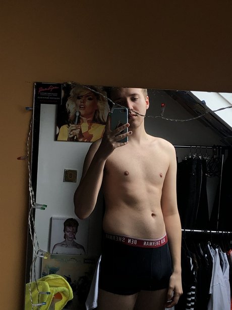 Foto nua vazada do OnlyFans de G 