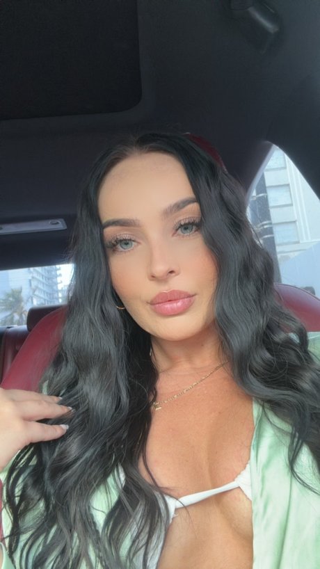 Naakte gelekte OnlyFans-foto van Lyds