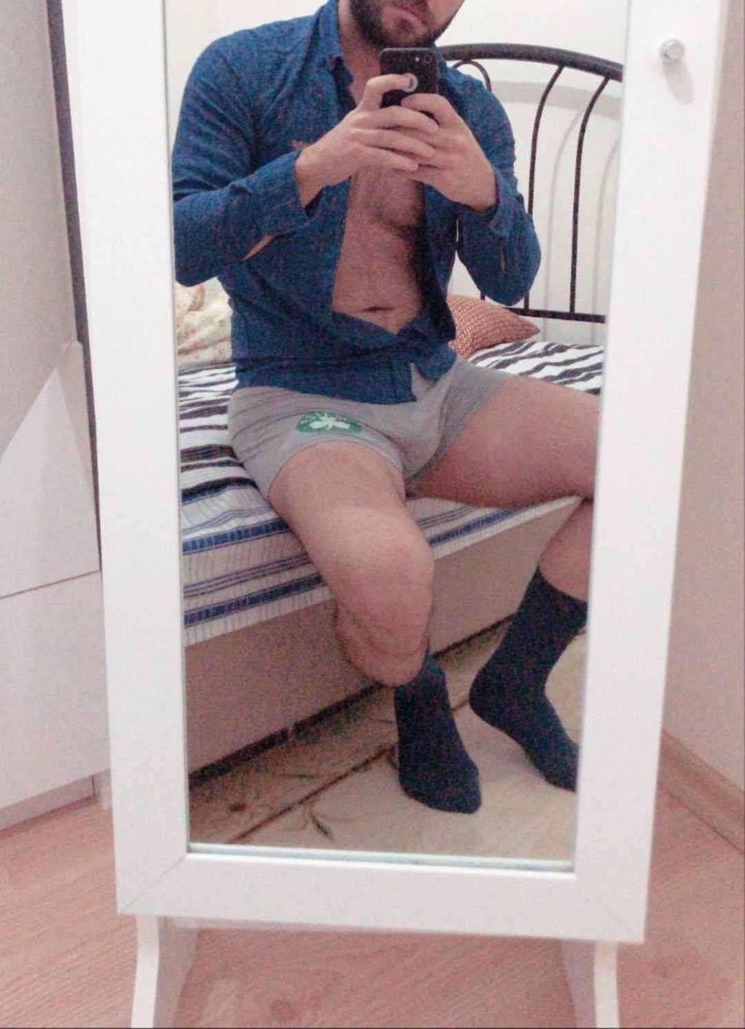 Naakte gelekte OnlyFans-foto van Malik Masterman #2