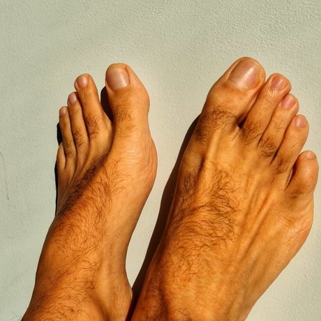 Malefeetpleasure