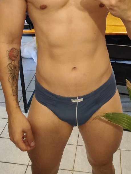 Nahá fotka uniklých OnlyFans od Maike