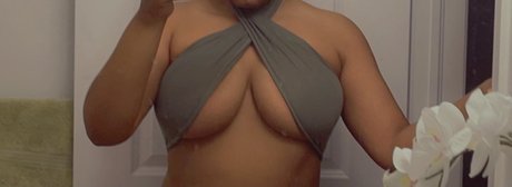 Mae