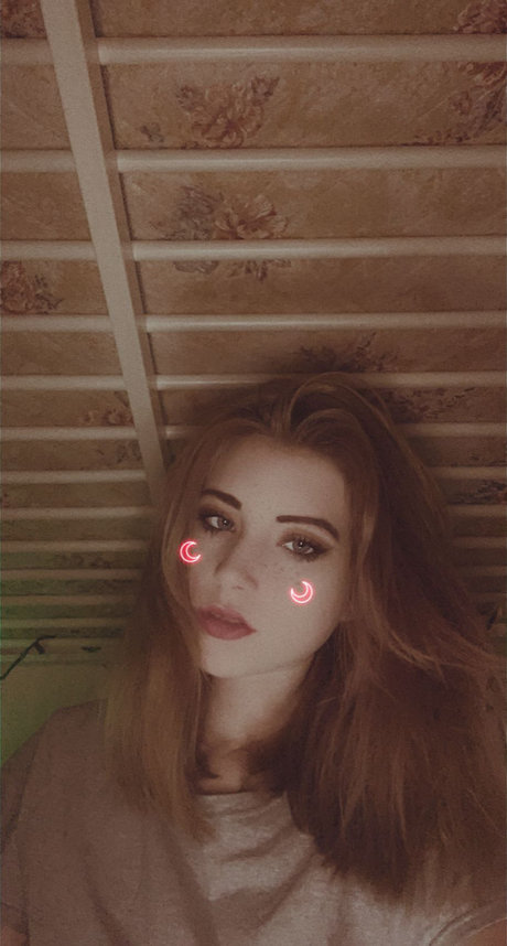 Обнаженная фотография утечки OnlyFans от Maddie Thang